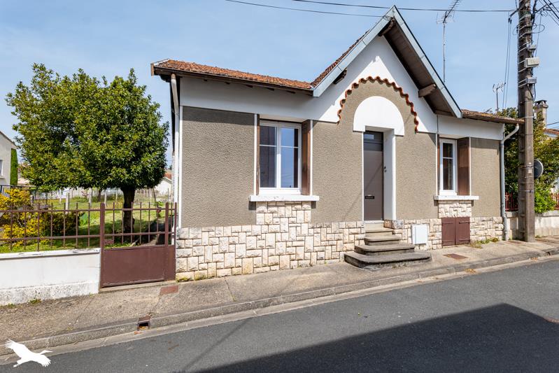 Vente Maison SAINTES - 4 pièces -78 m² - (17100)
