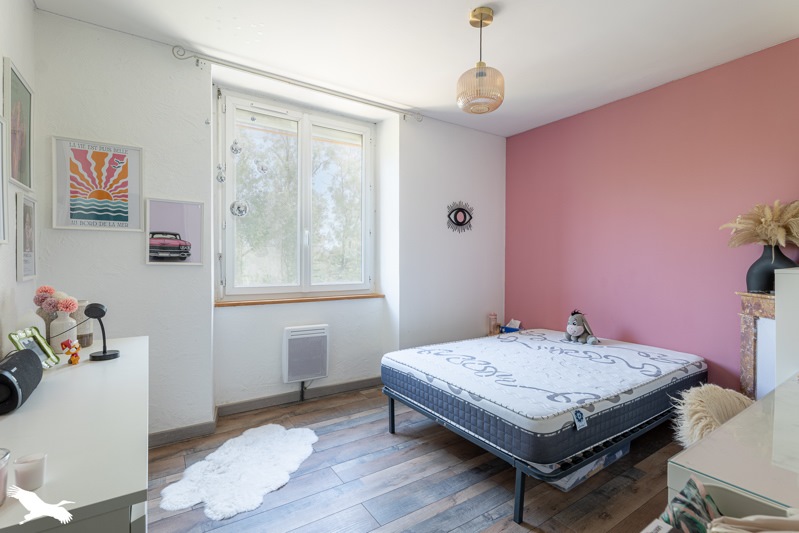 Vente Maison FONTCOUVERTE - 5 pièces -115 m² - (17100)