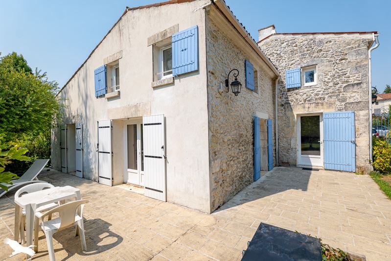 Vente Maison ST BRIS DES BOIS - 4 pièces -97 m² - (17770)
