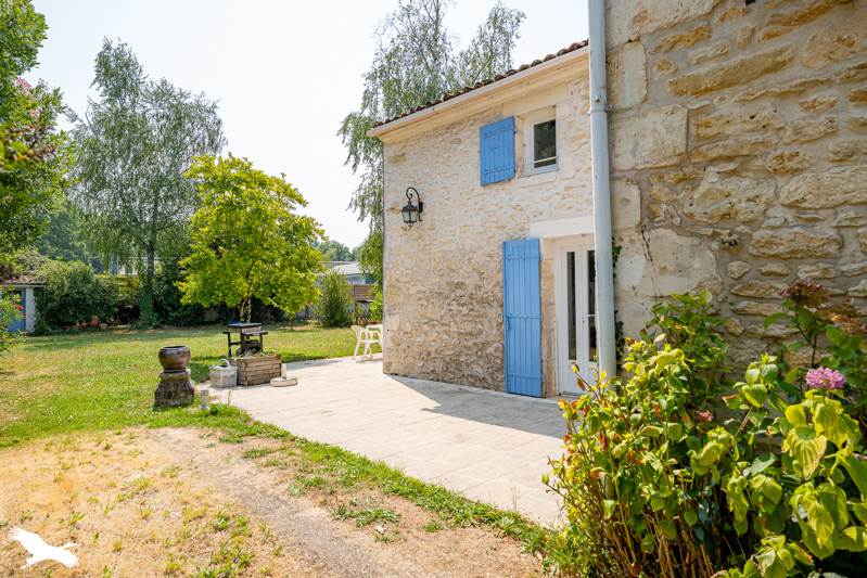 Vente Maison ST BRIS DES BOIS - 4 pièces -97 m² - (17770)